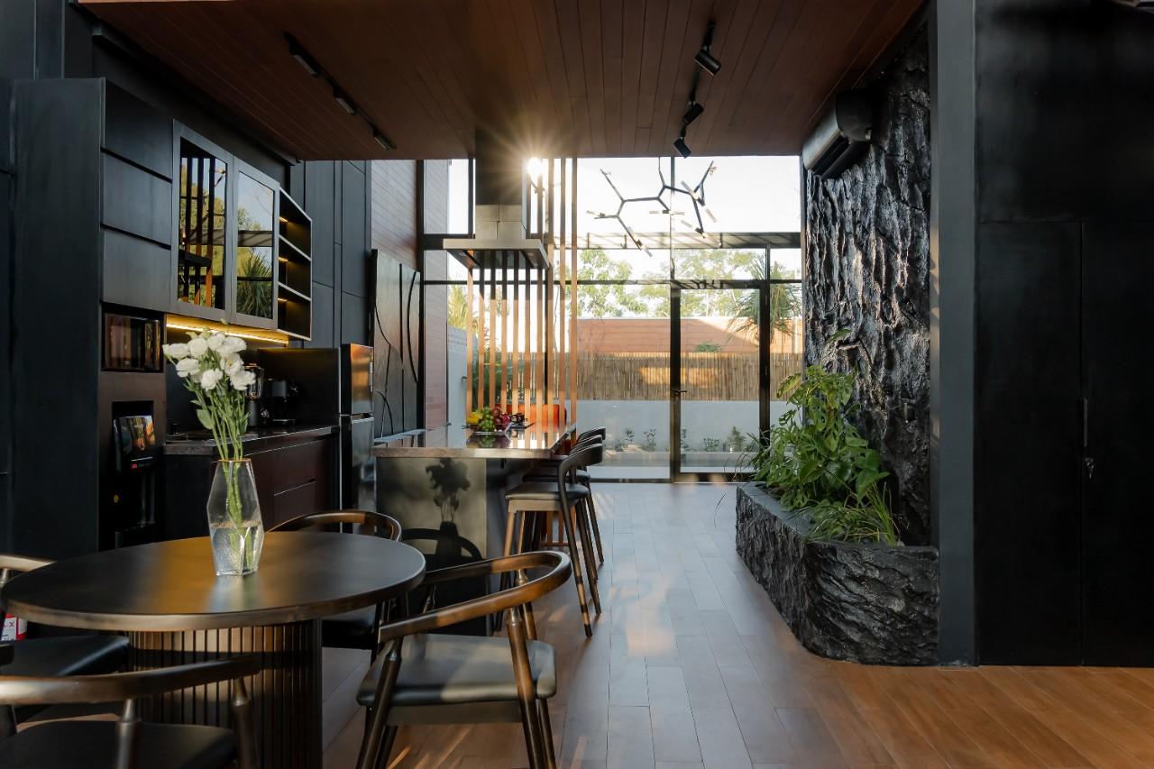 Living room,Dining area,Kitchen