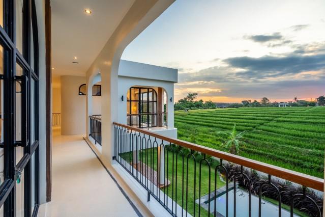 Balcony,View