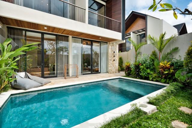 Swimming pool,Exterior,#3