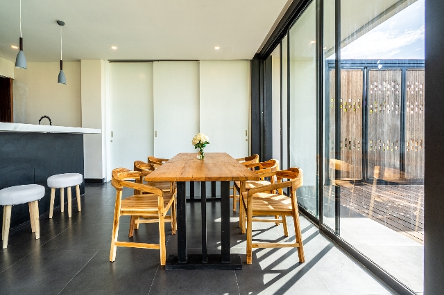 Freya 2 — Dining area
